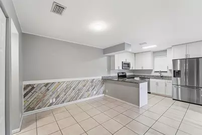 2501 NW 99th Avenue, Coral Springs, FL 33065 - Photo 6
