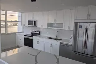 11930 N Bayshore Dr, North Miami, FL 33181 - Photo 6