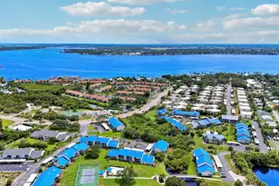 1637 NE Nautical Pl, Jensen Beach, FL 34957 - Photo 4