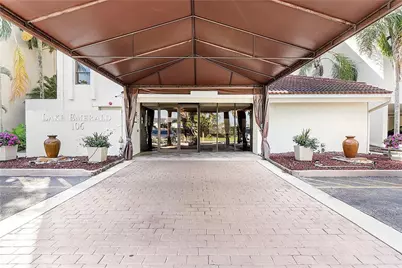 106 Lake Emerald Drive #308, Oakland Park, FL 33309 - Photo 18