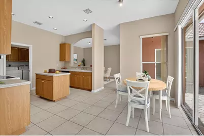 9954 Boynton Gardens Way, Boynton Beach, FL 33437 - Photo 10