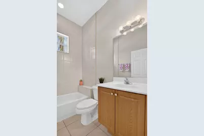9954 Boynton Gardens Way, Boynton Beach, FL 33437 - Photo 16