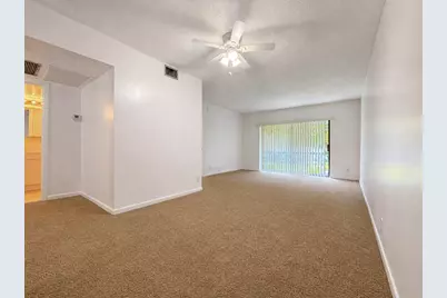 8512 NW 35th Court #8512, Coral Springs, FL 33065 - Photo 4