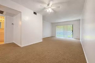 8512 NW 35th Ct, Coral Springs, FL 33065 - Photo 4