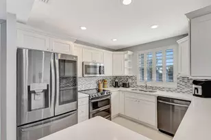 205 Mainsail Cir, Jupiter, FL 33477 - Photo 1
