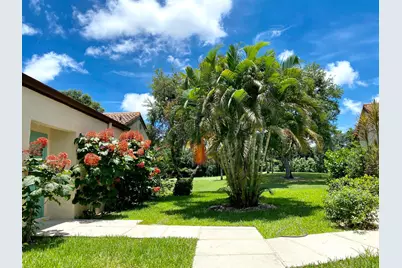 21952 Cypress Drive #40, Boca Raton, FL 33433 - Photo 2