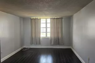 2780 NE 183rd St, Aventura, FL 33160 - Photo 18