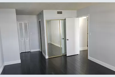 2780 NE 183rd Street #2101, Aventura, FL 33160 - Photo 20