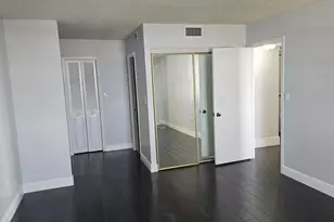 2780 NE 183rd St, Aventura, FL 33160 - Photo 20