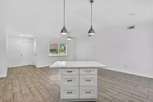 2190 SW Kail St, Port Saint Lucie, FL 34984 - Photo 16