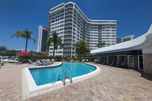 100 Golden Isles Dr, Hallandale Beach, FL 33009 - Photo 30