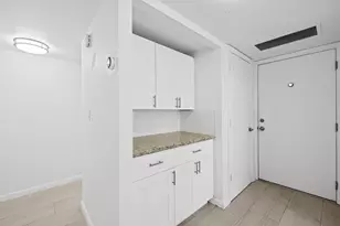801 S Federal Hwy, Pompano Beach, FL 33062 - Photo 18