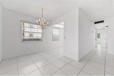 346 Capri #H, Delray Beach, FL 33484 - Photo 4