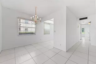 346 Capri, Delray Beach, FL 33484 - Photo 4
