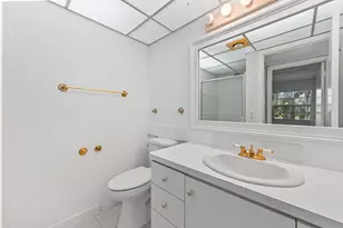 346 Capri, Delray Beach, FL 33484 - Photo 8