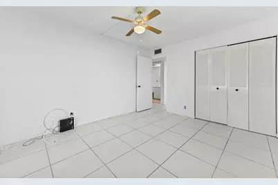 346 Capri #H, Delray Beach, FL 33484 - Photo 12
