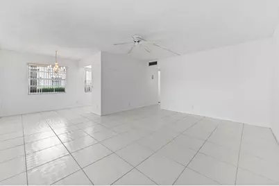 346 Capri #H, Delray Beach, FL 33484 - Photo 2