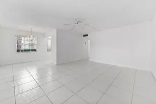 346 Capri, Delray Beach, FL 33484 - Photo 2