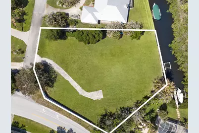 1515 SW Pendarvis Court, Palm City, FL 34990 - Photo 6