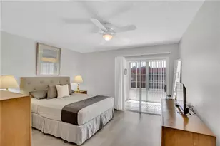 17 Vista Palm Ln, Vero Beach, FL 32962 - Photo 14