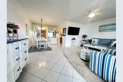 131 Oakridge J, Deerfield Beach, FL 33442 - Photo 1