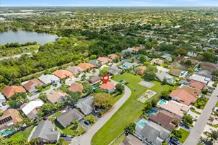 2670 NW 123rd Dr, Coral Springs, FL 33065 - Photo 40