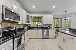 2670 NW 123rd Dr, Coral Springs, FL 33065 - Photo 6