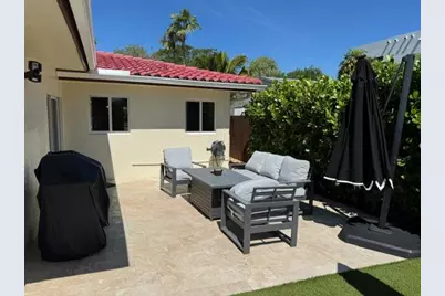 632 SW 8th Avenue, Fort Lauderdale, FL 33315 - Photo 16