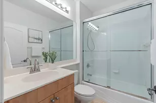 504 SE 7th St, Fort Lauderdale, FL 33301 - Photo 16