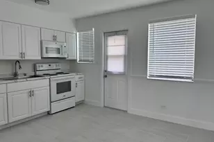 630 Prosperity Farms Rd, North Palm Beach, FL 33408 - Photo 2