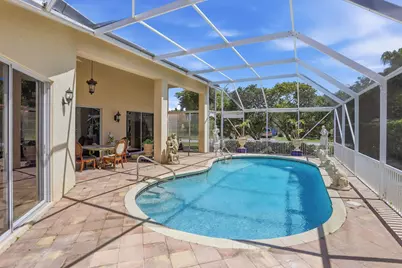 7821 Dorchester Road, Boynton Beach, FL 33472 - Photo 4