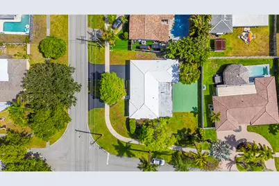 1424 SE 12th Avenue, Deerfield Beach, FL 33441 - Photo 32