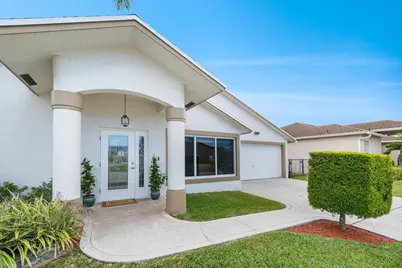 1128 Hatteras Circle, Greenacres, FL 33413 - Photo 4