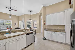 6664 Murano Way, Lake Worth, FL 33467 - Photo 20