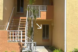 953 Coral Club Dr, Coral Springs, FL 33071 - Photo 2