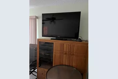 457 Flanders #457, Delray Beach, FL 33484 - Photo 6