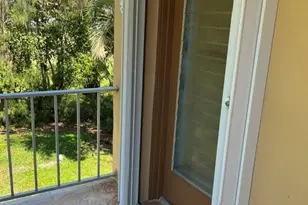 457 Flanders, Delray Beach, FL 33484 - Photo 10