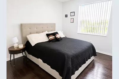 15705 NW 10th Street, Pembroke Pines, FL 33028 - Photo 22