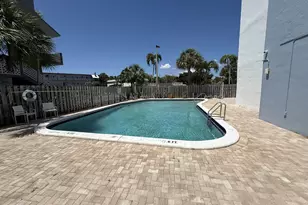 13155 Ixora Ct, North Miami, FL 33181 - Photo 8