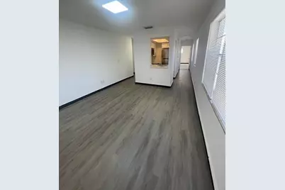411 SE 10th Street #5, Hallandale Beach, FL 33009 - Photo 2