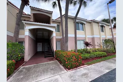 815 W Boynton Beach Boulevard #11-107, Boynton Beach, FL 33426 - Photo 1