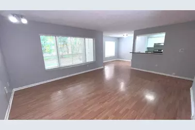 815 W Boynton Beach Boulevard #11-107, Boynton Beach, FL 33426 - Photo 8