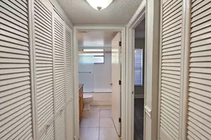 1701 Balfour Point Dr, West Palm Beach, FL 33411 - Photo 8