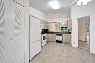 7243 S Devon Dr, Tamarac, FL 33321 - Photo 12
