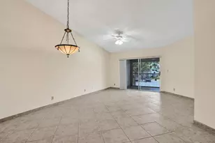 7243 S Devon Dr, Tamarac, FL 33321 - Photo 28
