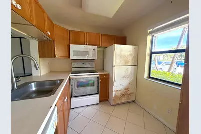 2793 NW 104th Avenue #106, Sunrise, FL 33322 - Photo 8