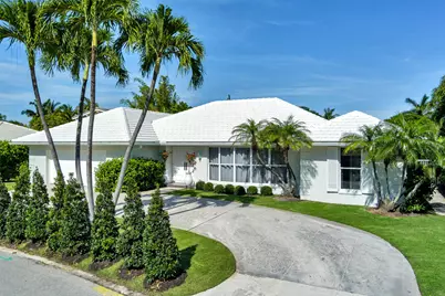 1465 N Lake Way, Palm Beach, FL 33480 - Photo 1