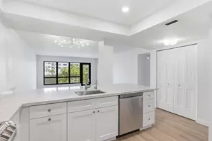 5000 N Ocean Blvd, Lauderdale by the Sea, FL 33308 - Photo 4