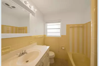2022 Collier Avenue, Lake Worth, FL 33461 - Photo 24