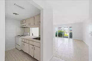 322 N Federal Hwy, Deerfield Beach, FL 33441 - Photo 6